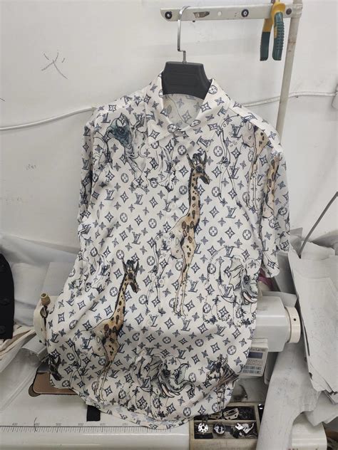 louis vuitton chapman brothers shirt replica|[W2C] Louis Vuitton x Chapman Brothers Shirt : r/DesignerReps.